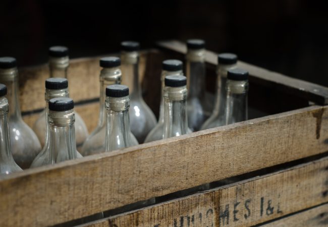 Skrzynka z alkoholem